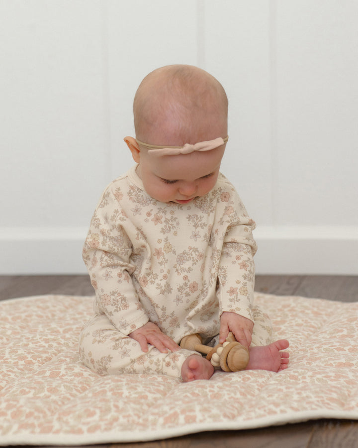 Quincy Mae Long Sleeve Tee + Drawstring Pant Set - Floral Vine
