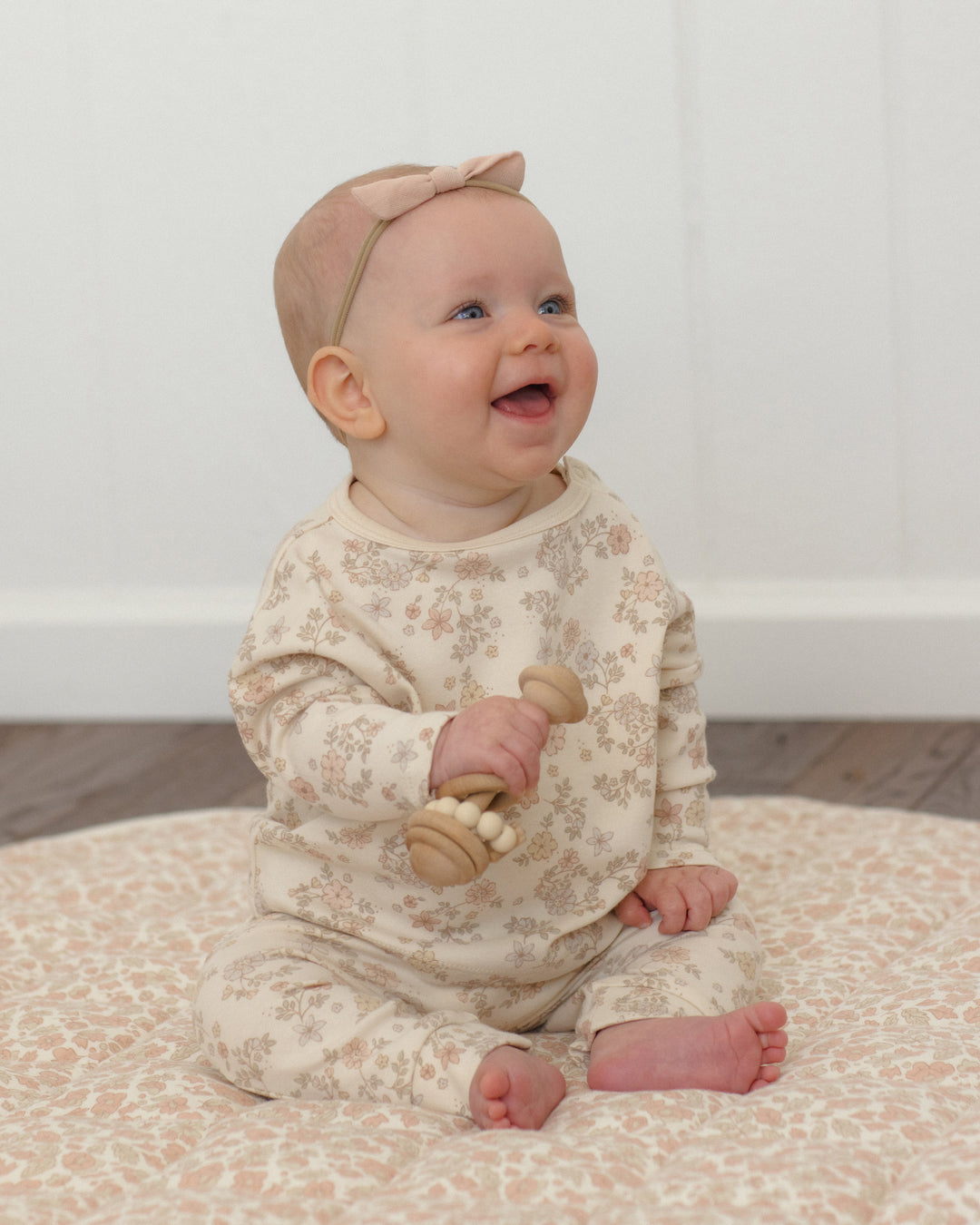 Quincy Mae Long Sleeve Tee + Drawstring Pant Set - Floral Vine