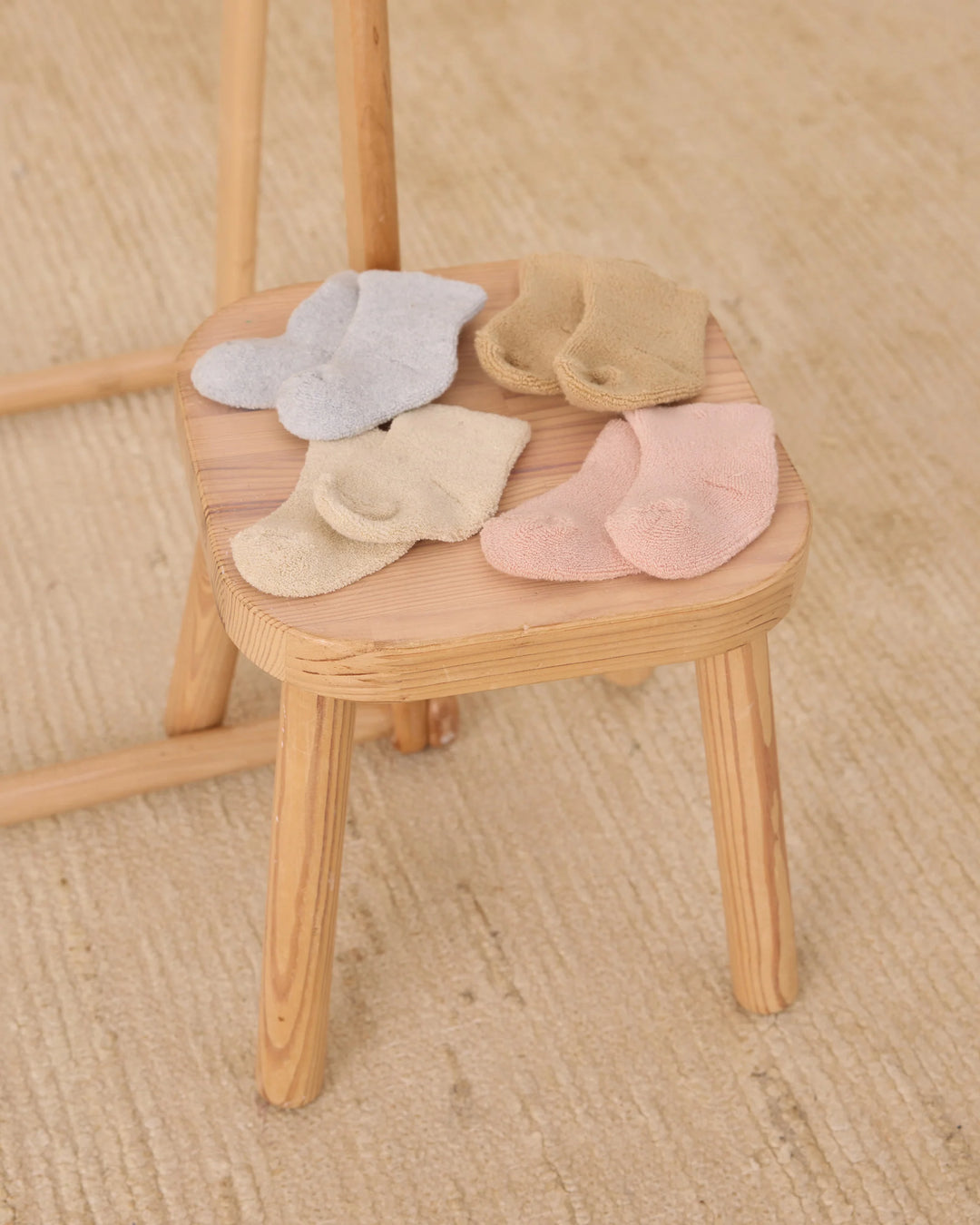 Quincy Mae Fuzzy Socks - Petal