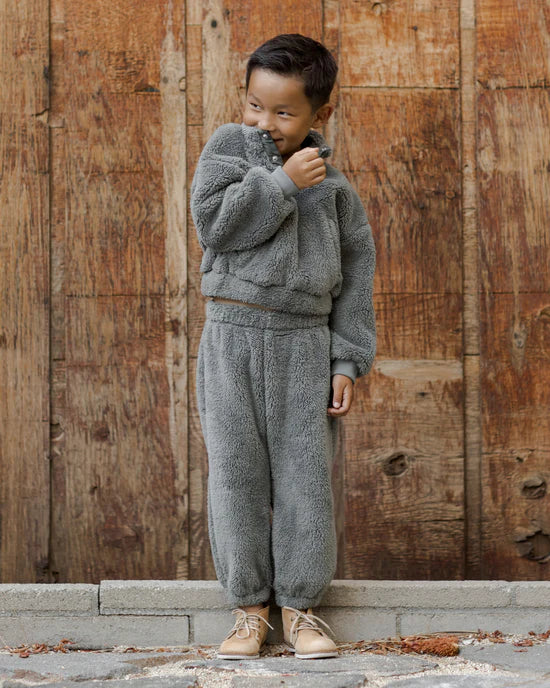 Rylee + Cru Relaxed Sweatpant - Forest