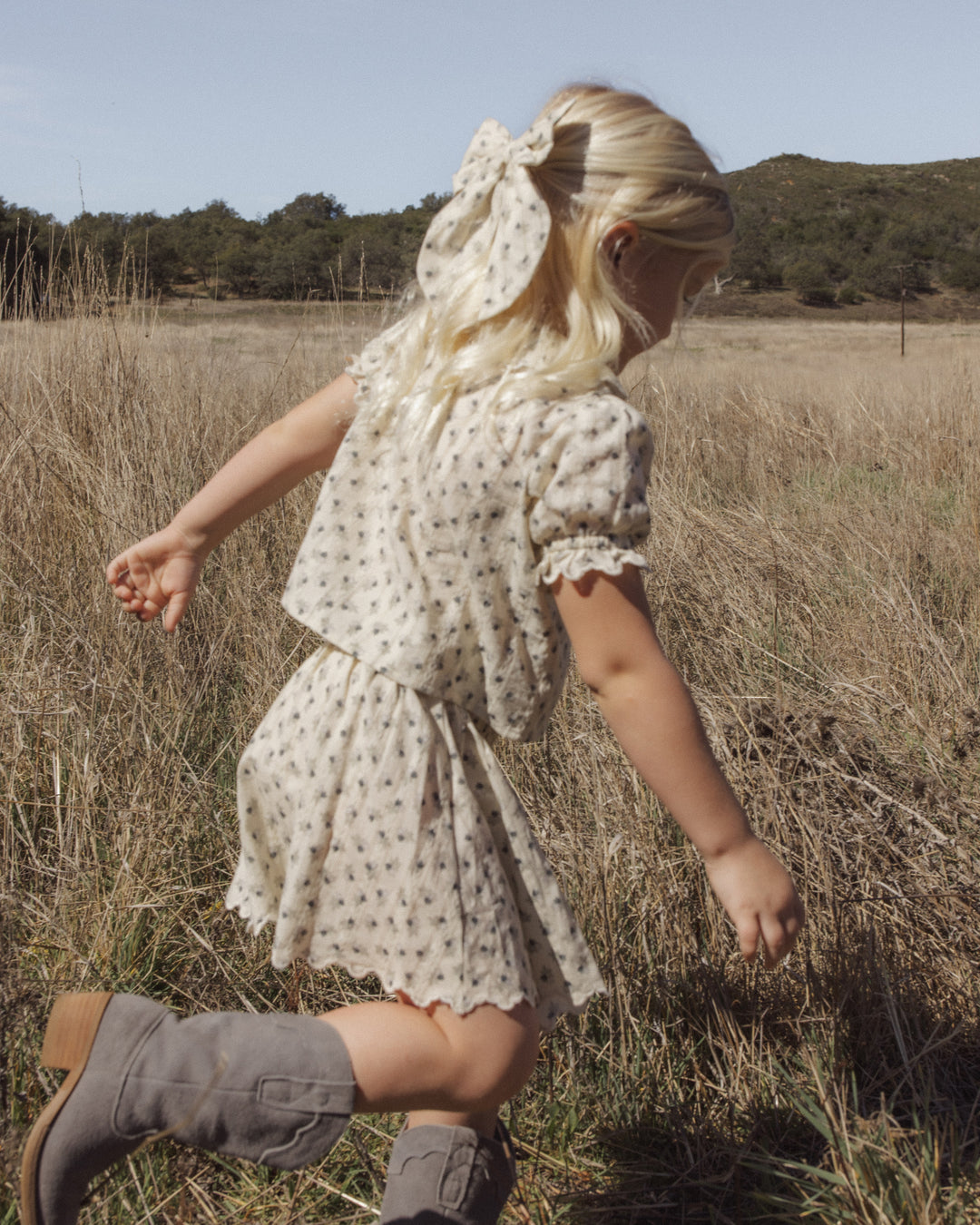 Rylee + Cru Smocked V Mini Skirt - Vintage Fleur