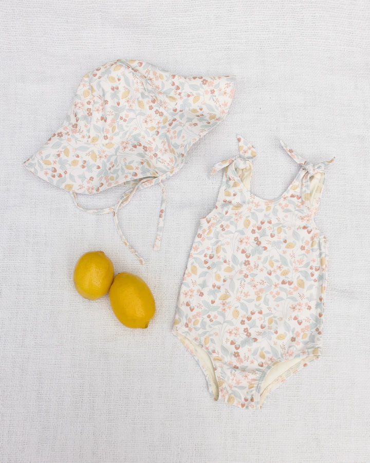 Rylee + Cru Floppy Swim Hat - Summer Garden