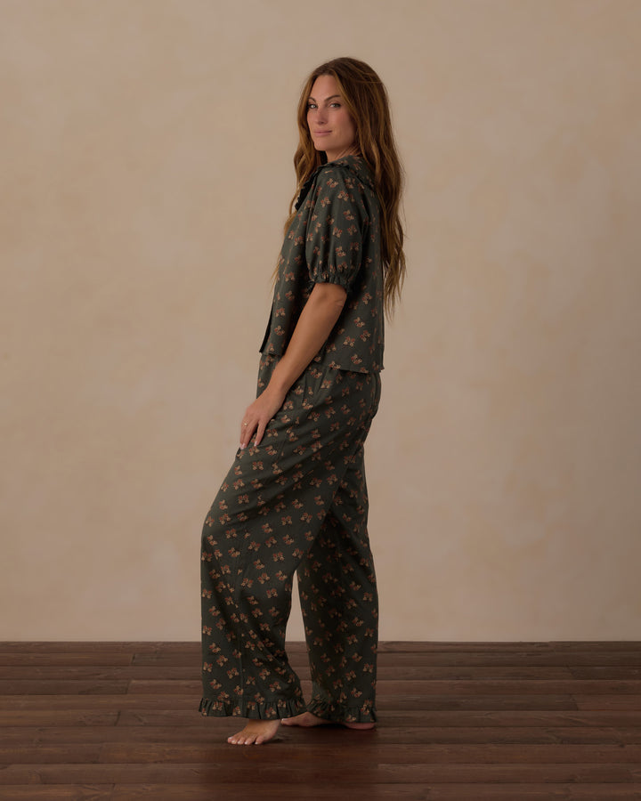 Rylee + Cru Women's Ruffle Pajamas - Evergreen Bouquet