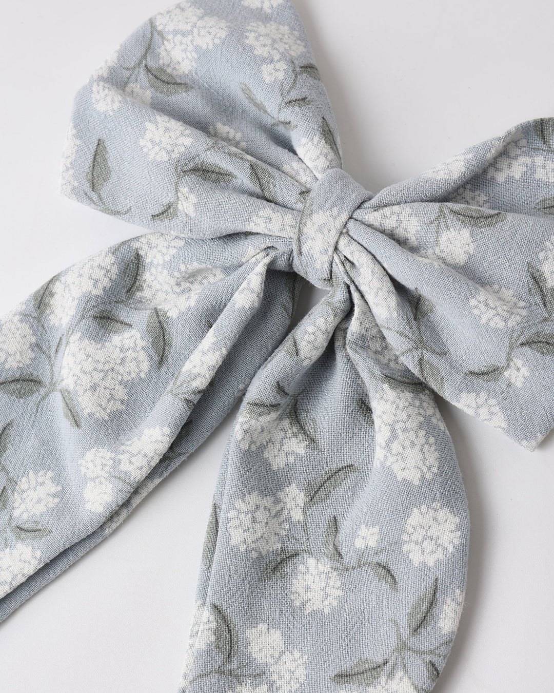 Rylee + Cru Oversized Bow - Hydrangea