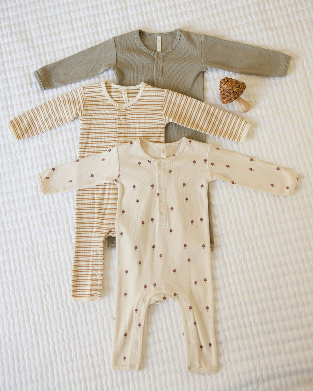 Quincy Mae Ribbed Baby Jumpsuit - Mushrooms