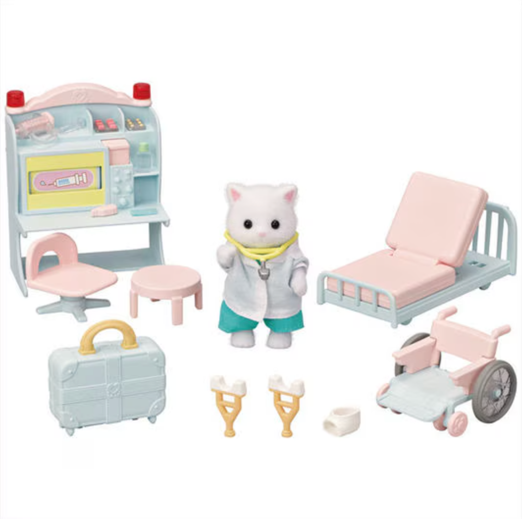 Calico Critters Village Doctor Starter Set