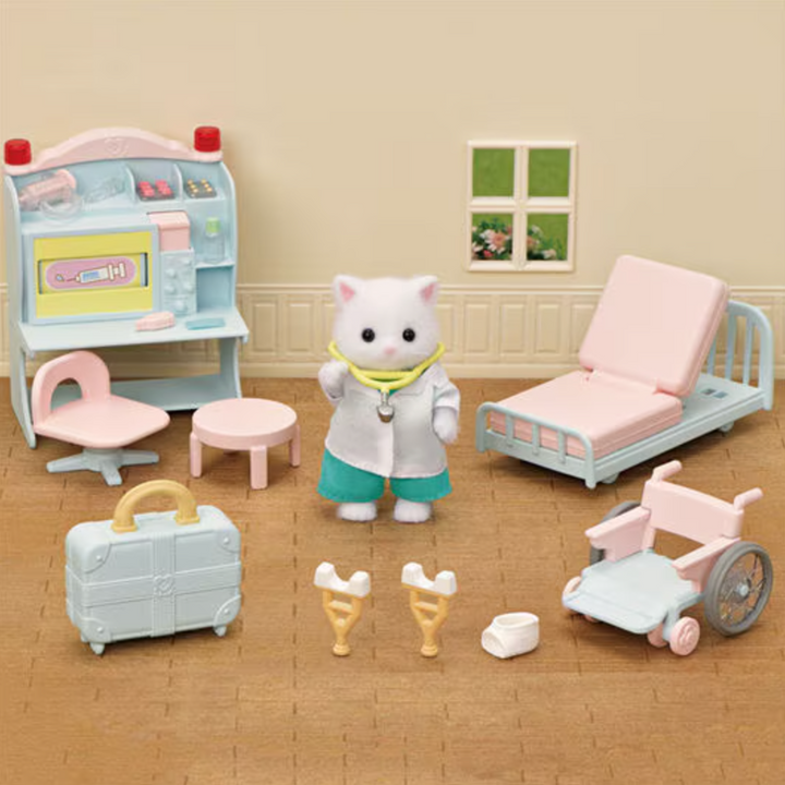 Calico Critters Village Doctor Starter Set