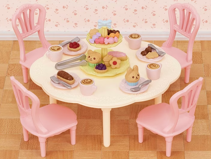 Calico Critters Sweet Party Set