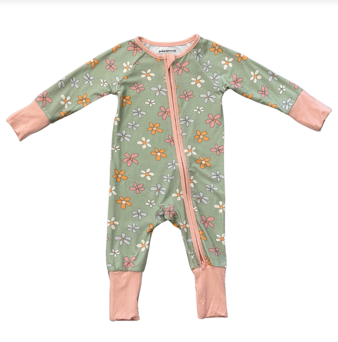 Babysprouts Long Sleeve Zip Romper - Sketched Daisy