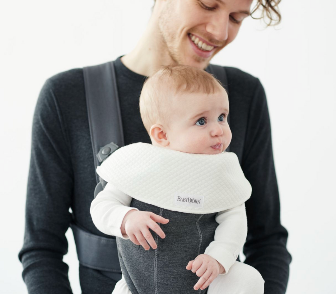 Baby Bjorn Bib For Baby Carrier Mini & Free - 2-Pack