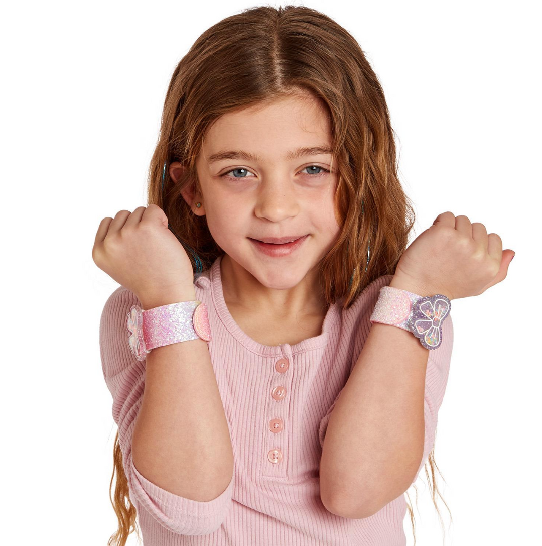 Cupcakes & Cartwheels Sparkling Bow Slap Bracelet