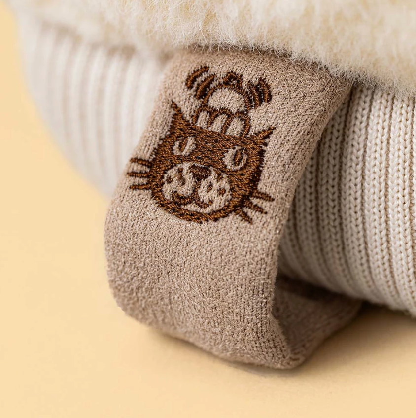 Jellycat Amuseables Fitswell Mitten