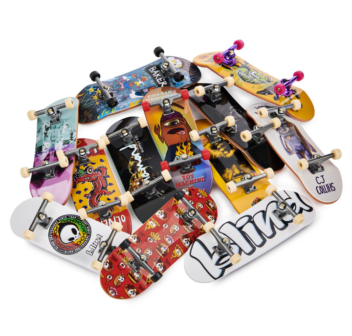 Tech Deck Ultra DLX Fingerboard 4-Pack Mini Skateboards