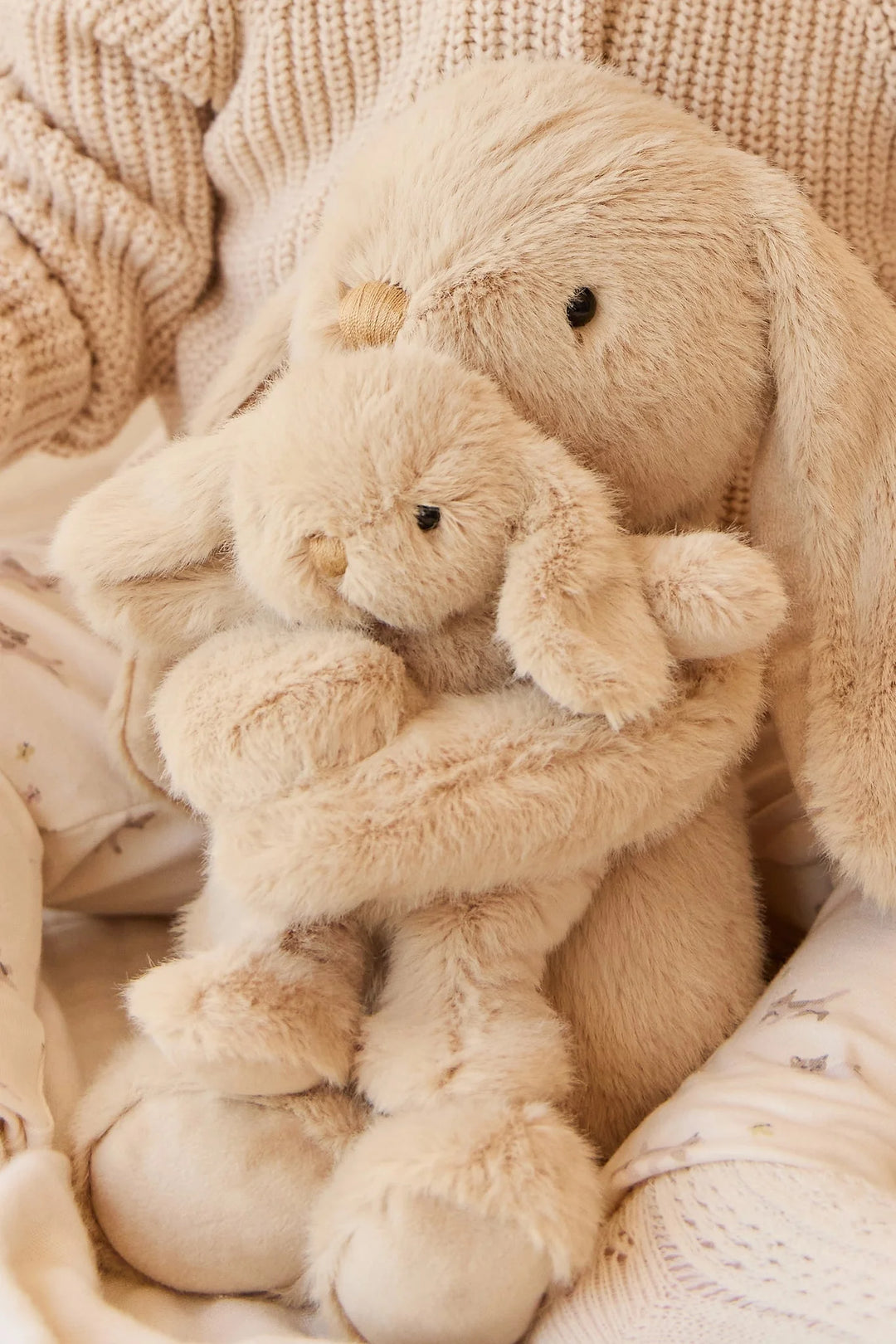 Jamie Kay Snuggle Bunnies - Frankie The Hugging Bunny Caramel