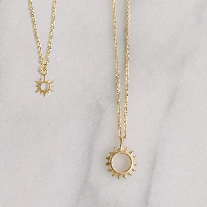 Helmsie Mama & Me Sunshine Necklace Set