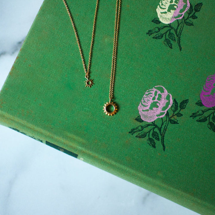 Helmsie Mama & Me Sunshine Necklace Set