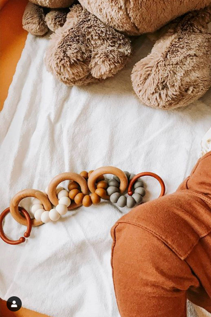 Little Chew Car Seat Toy - Oatt