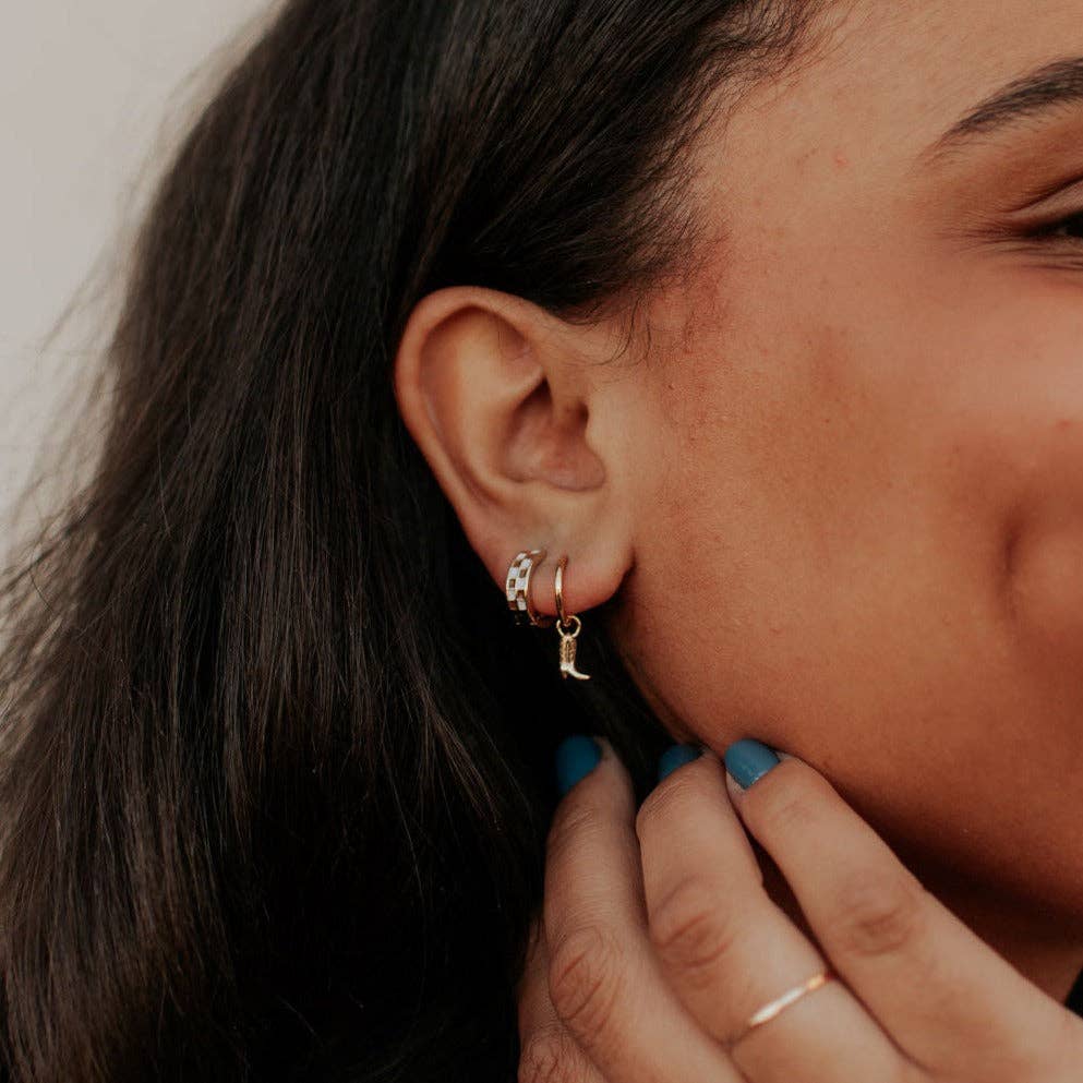 Mauve Jewelry Co. Dolly Boot Hoops