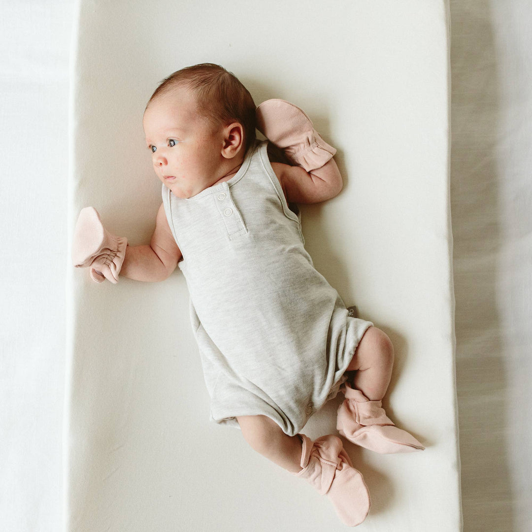 Goumi Viscose + Organic Cotton Changing Pad Cover - Cloud