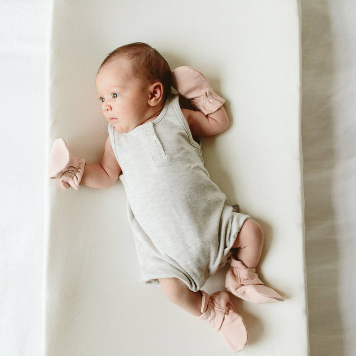 Goumi Viscose + Organic Cotton Changing Pad Cover - Cloud