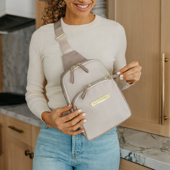 Criss-Cross Sling - Grey Matte Cable Stitch