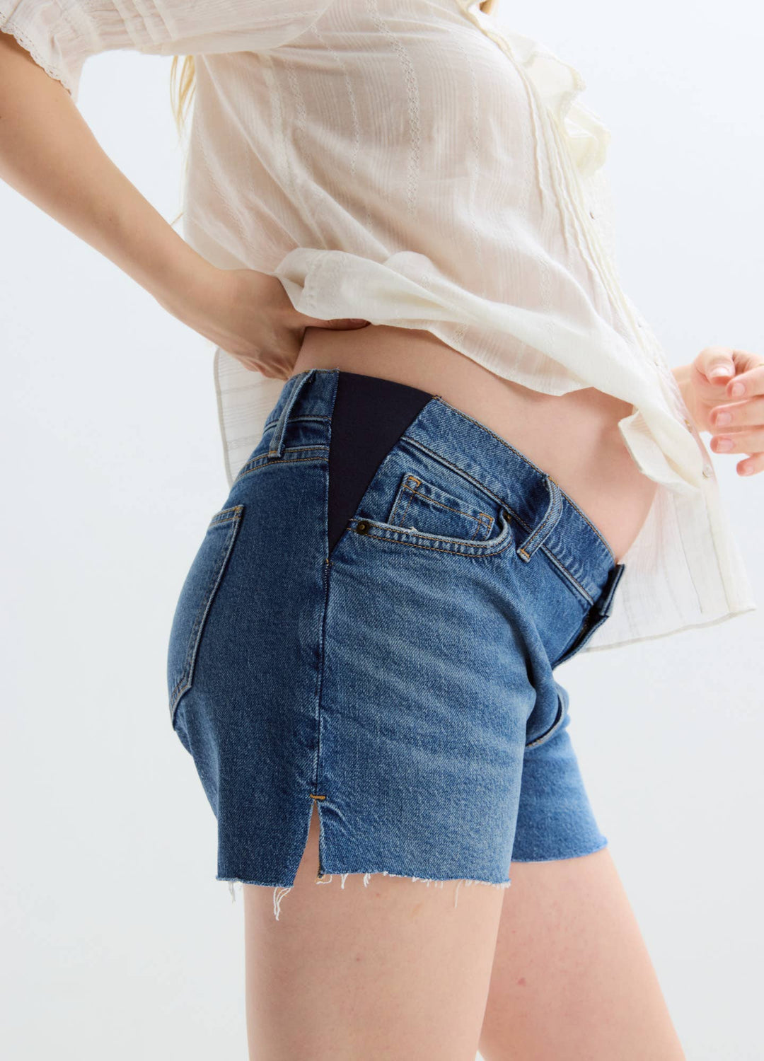 Hatch Collection The Cut Off Maternity Denim Short - True Indigo