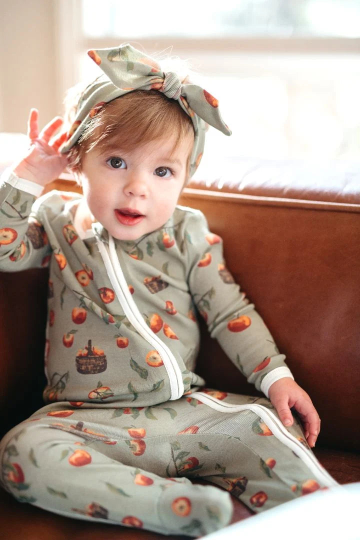 Milkbarn Organic Cotton Zipper Footed Romper - Apple Orchard