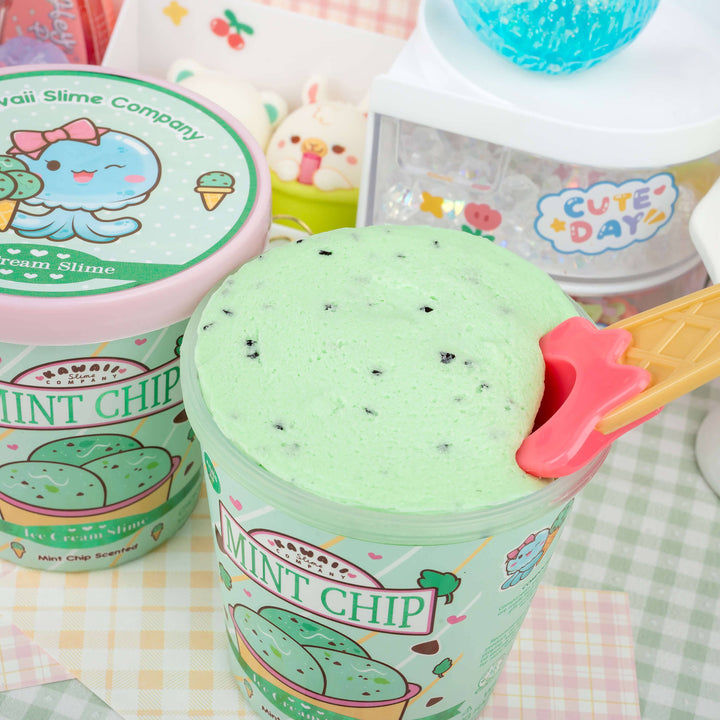 Kawaii Slime Mint Chip Scented Ice Cream Pint Slime