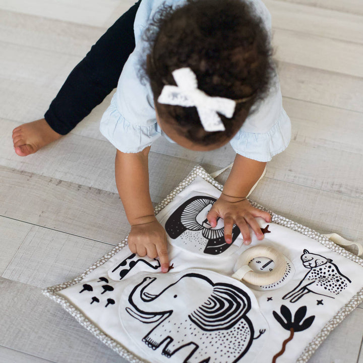 Wee Gallery Organic Activity Pad for Baby - Safari Animals