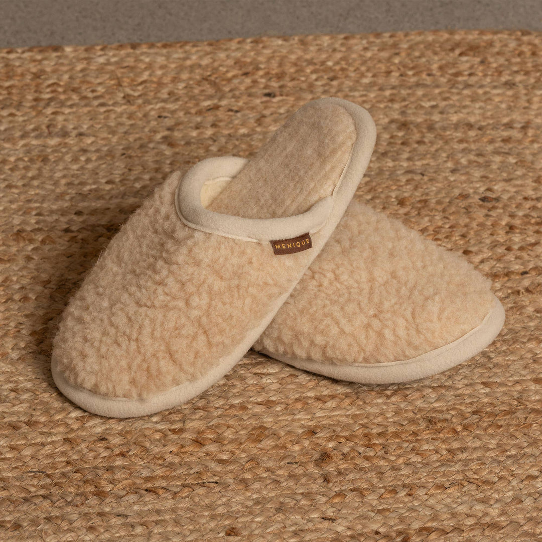 Menique Women's Merino Fluffy Slippers Natural