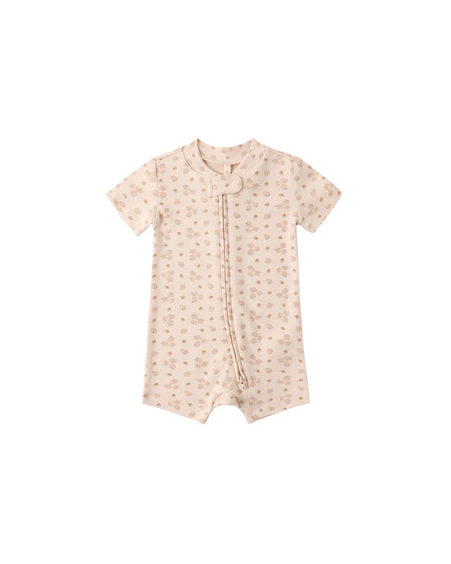 Quincy Mae Zip Short Sleeve Sleeper - Strawberries