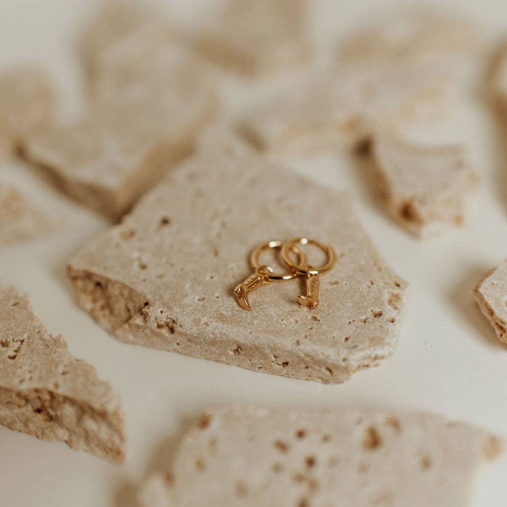 Mauve Jewelry Co. Dolly Boot Hoops