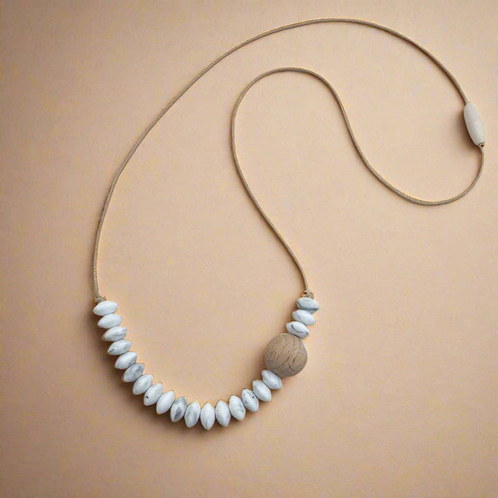 Izao Atelier Zion Sensory + Teething Necklace