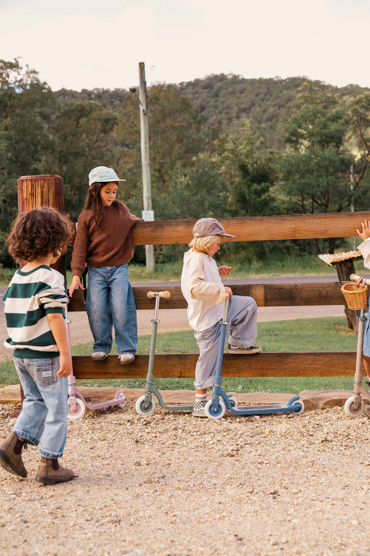 Banwood Vintage Maxi Scooter - Forest
