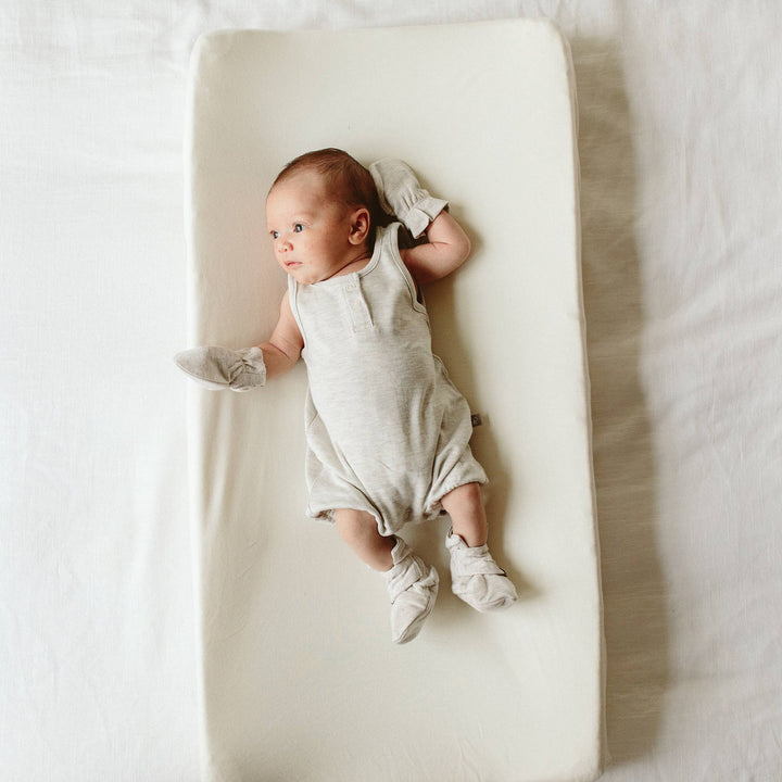 Goumi Viscose + Organic Cotton Changing Pad Cover - Cloud