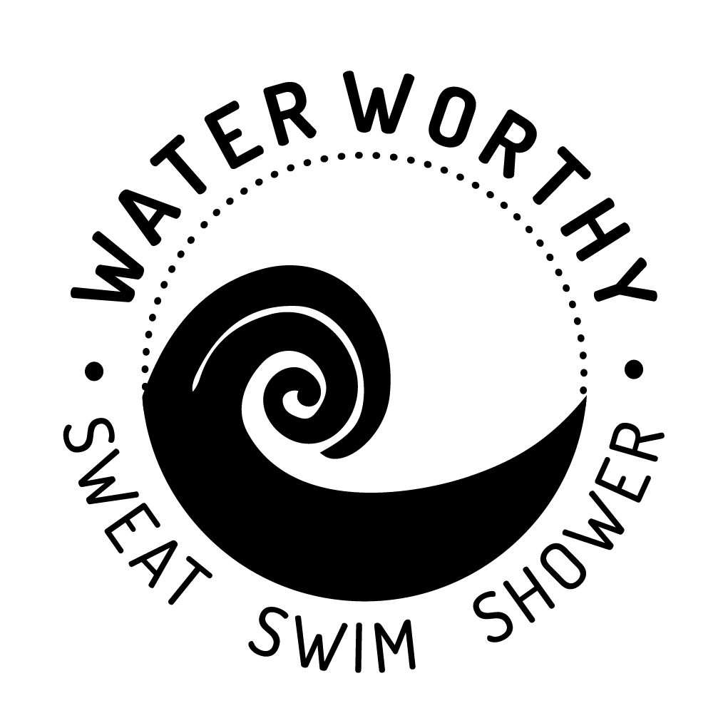 Bronwen Tiny Charm - 3 Petal Necklace