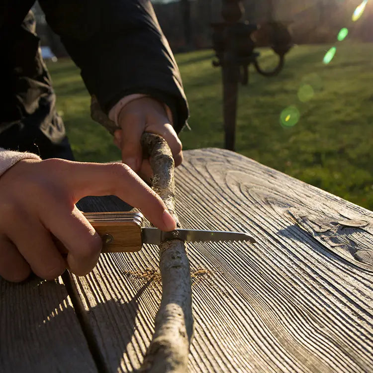Kikkerland Huckleberry Pocket Knife