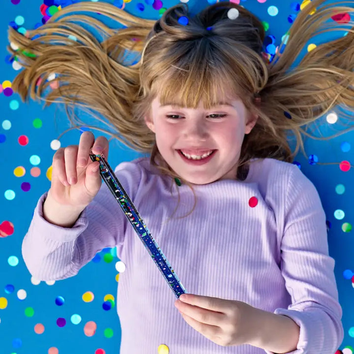 Kikkerland Glittery World Wand