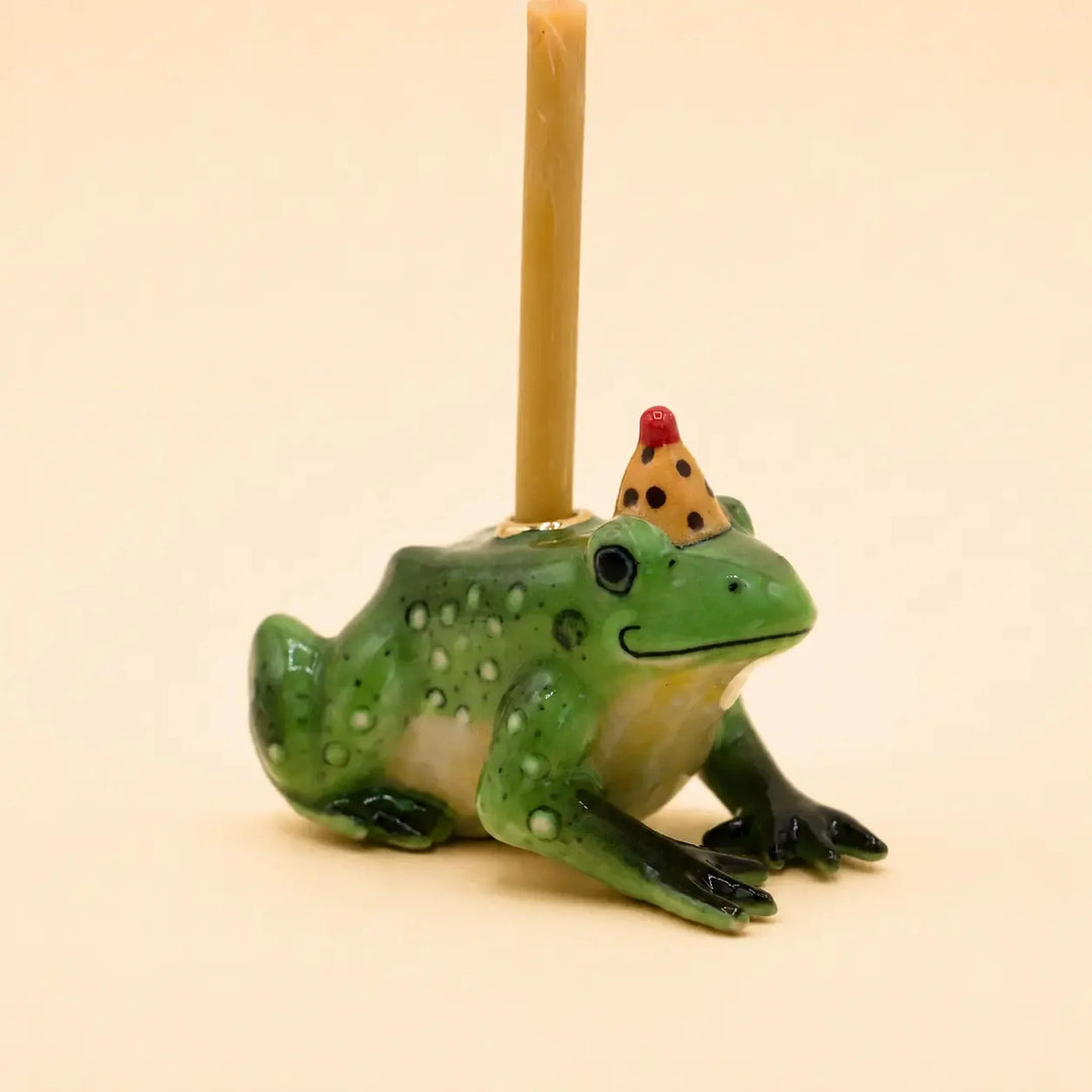 Camp Hollow Frog Cake Topper