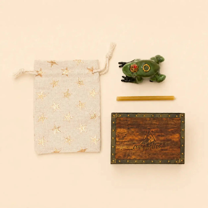Camp Hollow Frog Cake Topper