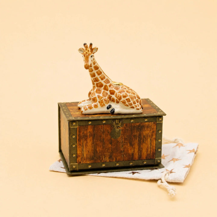 Camp Hollow Giraffe Cake Topper