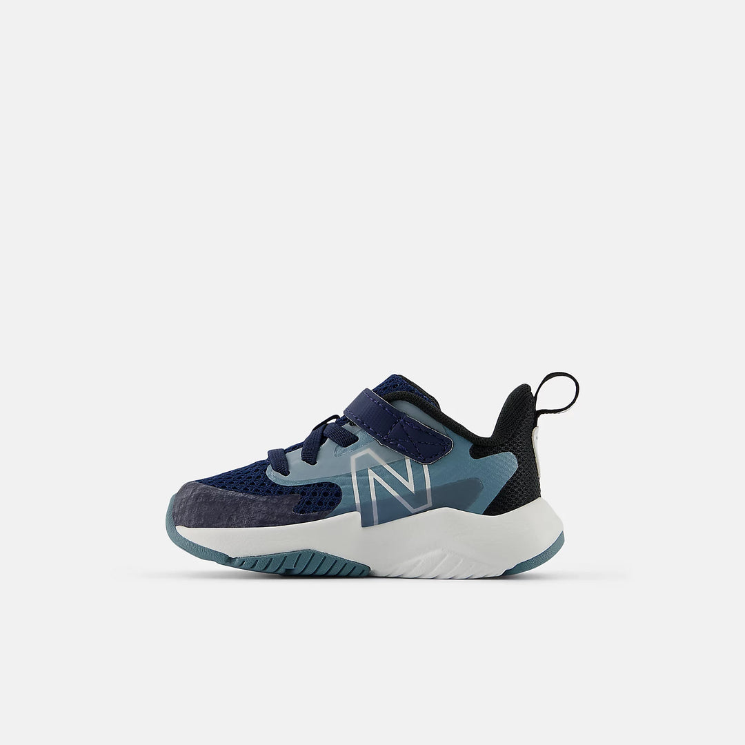 New Balance RAV v2 - Navy, Salt Water, Black