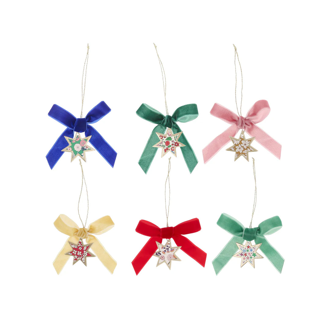 Meri Meri x Liberty Velvet Bow Crackers