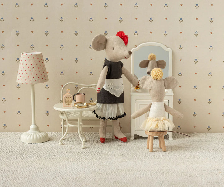 Maileg Beautician Mouse - Mum