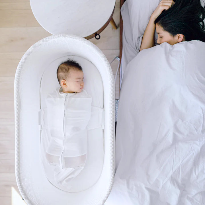 Happiest Baby Snoo Smart Sleeper Bassinet
