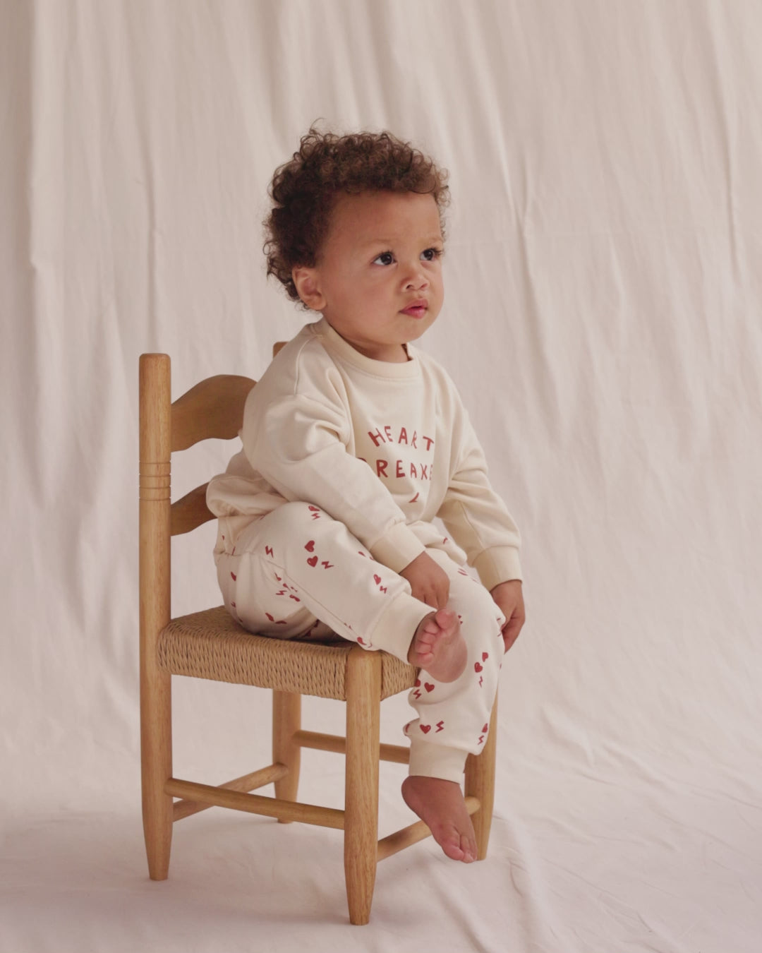 Quincy Mae Relaxed Sweatshirt - Heart Breaker