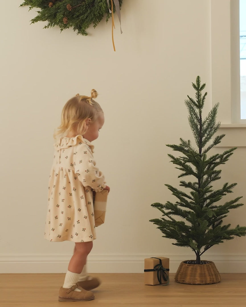 Quincy Mae Alda Dress - Holly Berry