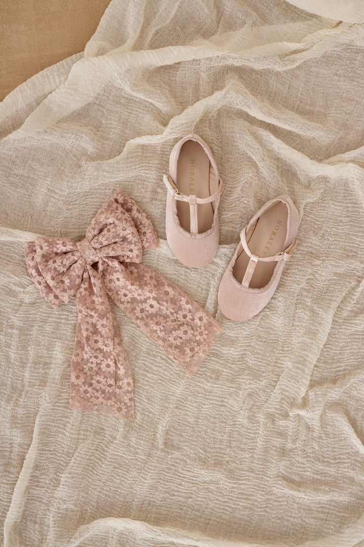 Noralee Alice Bow - Rose Embroidered Daisy