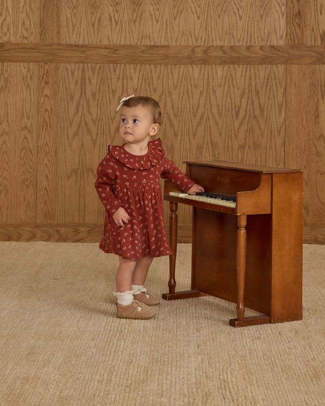 Rylee + Cru Ruffle Collar Dress - Ruby Ditzy