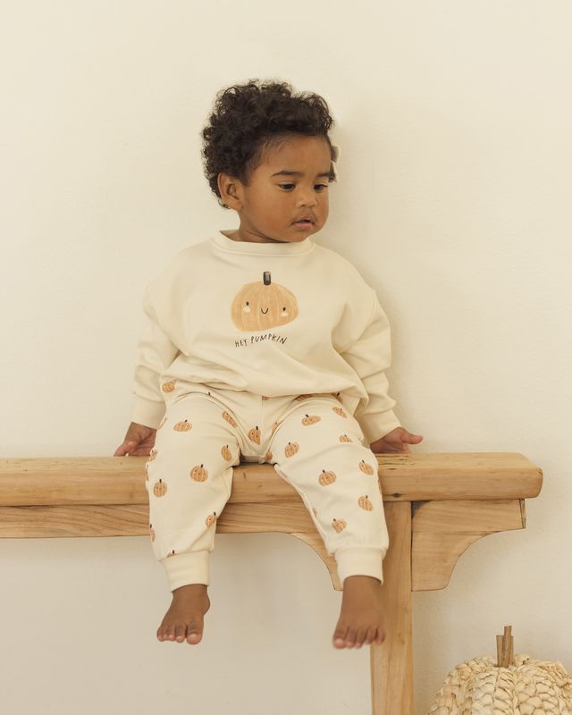 Quincy Mae Relaxed Fleece Sweatshirt + Sweatpants Set - Pumpkins